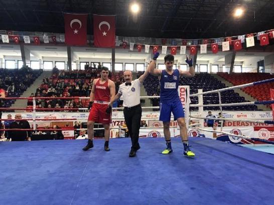 Emir Büyükdağ'dan bir şampiyonluk daha