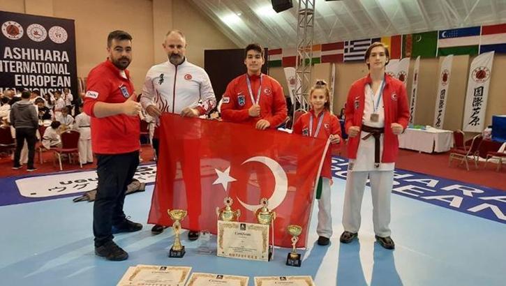 Ankara Büyükşehir Belediyesi sporcularından 3 madalya
