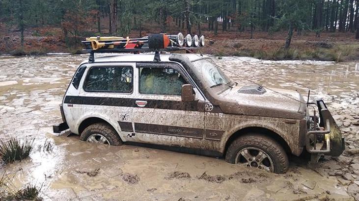 Off-Road tutkunları Sındırgı'da buluştu