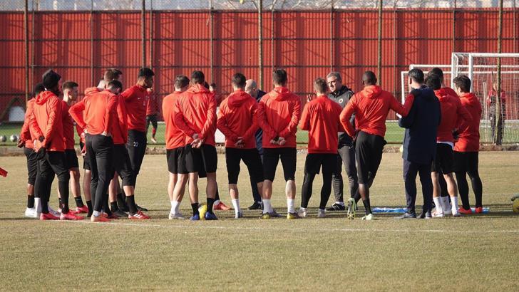 Gençlerbirliği'nde Ankaragücü maçı hazırlıkları sürüyor