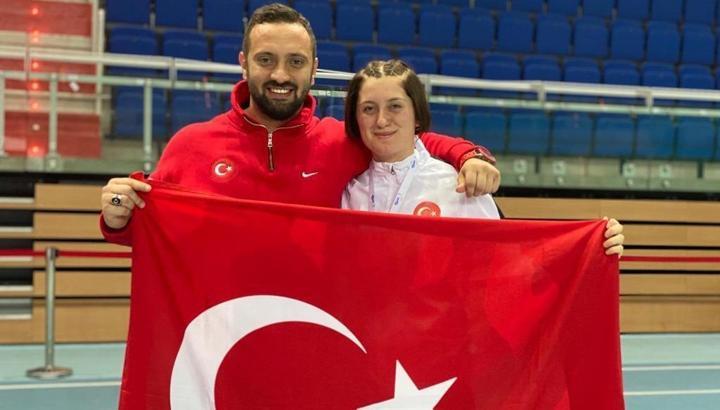 Özel sporcu Fatma Damla Altın, dünya şampiyonu oldu