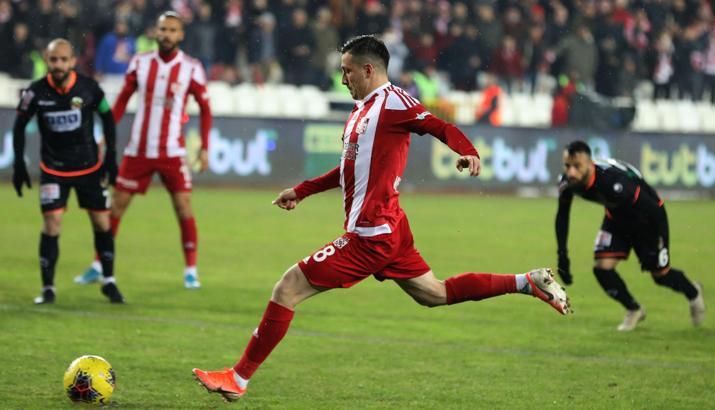 Sivasspor 29 hafta sonra penaltı kullandı