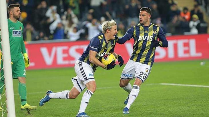 Fenerbahçe'nin kaderi yine derbiye bağlı
