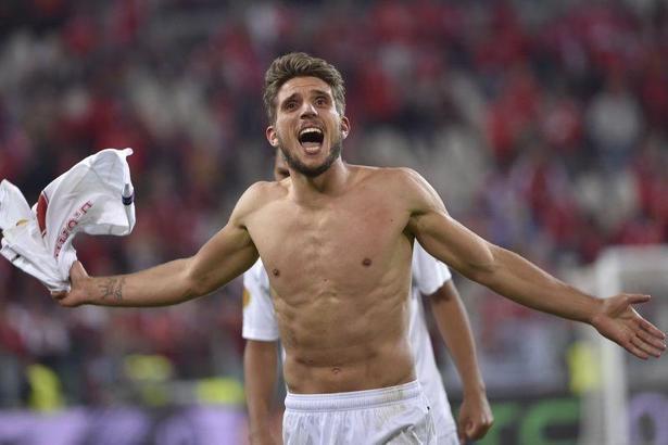 Daniel Carriço resmen Wuhan Zall'da...