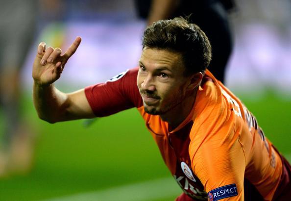 Martin Linnes imzaya hazır