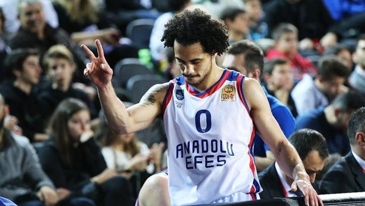 SON DAKİKA! Shane Larkin, Milli Takım kadrosundan çıkarıldı