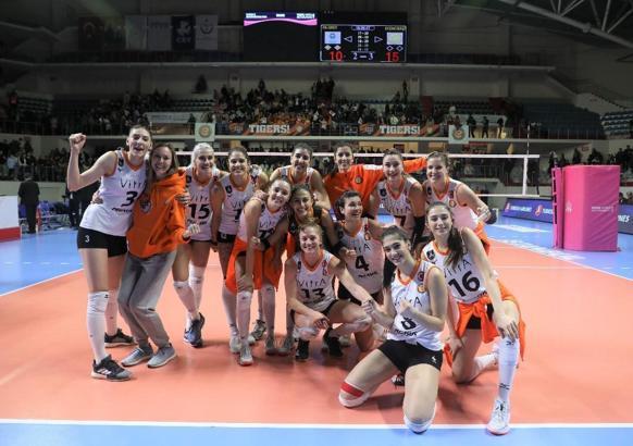 Eczacıbaşı VitrA, Avrupa'da son grup maçına çıkıyor