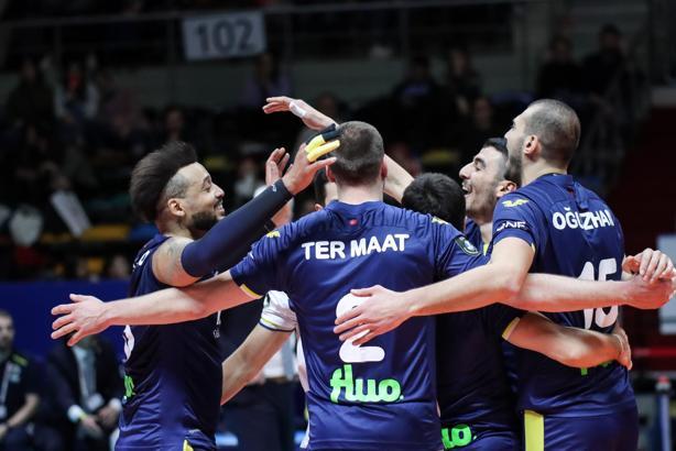 Fenerbahçe HDI Sigorta-Spor Toto maç sonucu: 2-3