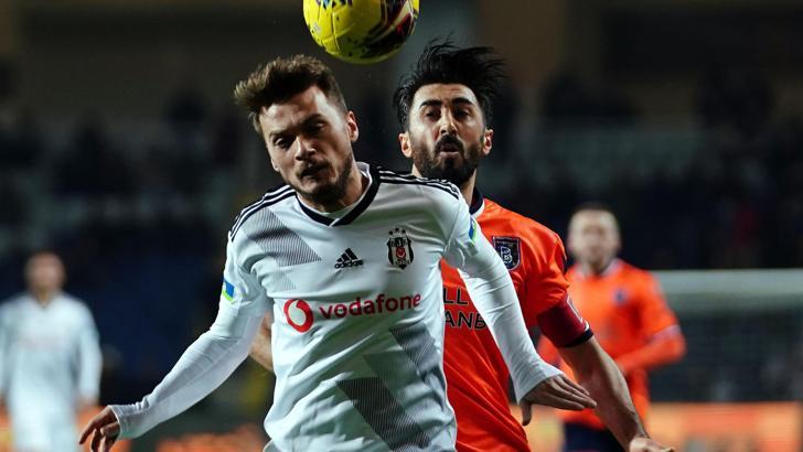 Adem Ljajic, formasını Kevin-Prince Boateng'e kaptırdı