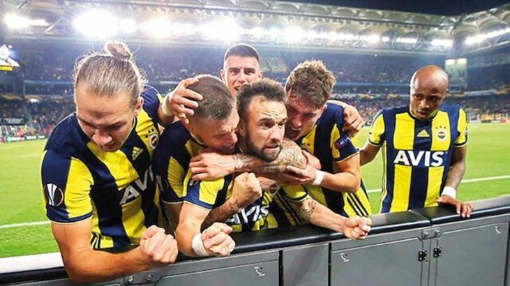 Fenerbahçe'den ayrılanlar şov yapıyor! 40 gol..
