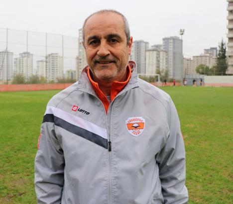 Eyüp Arın: Seri galibiyetler yakalamamız lazım