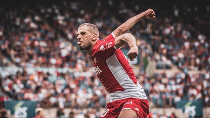 Aston Villa, Slimani'yi istedi Leicester City bırakmadı!