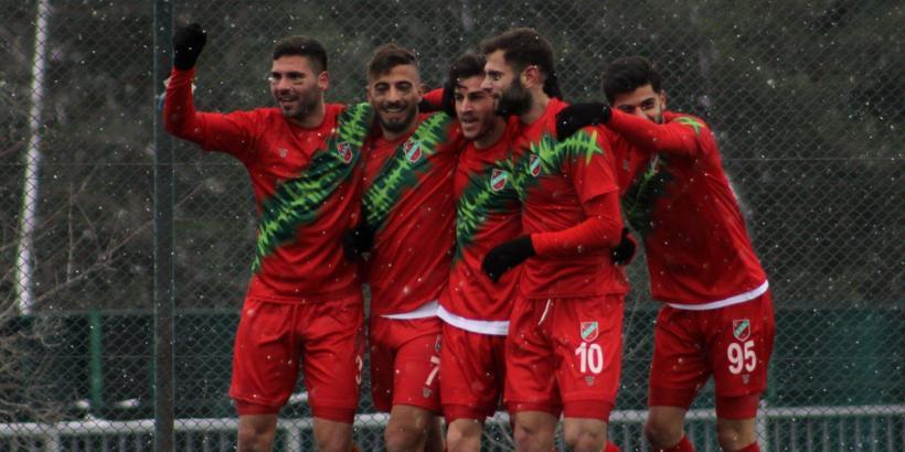 Karşıyaka'nın bitirici ikilisi: Doğukan İnci-Namık Barış