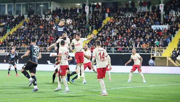 Galatasaray zoru başarmaya çalışacak