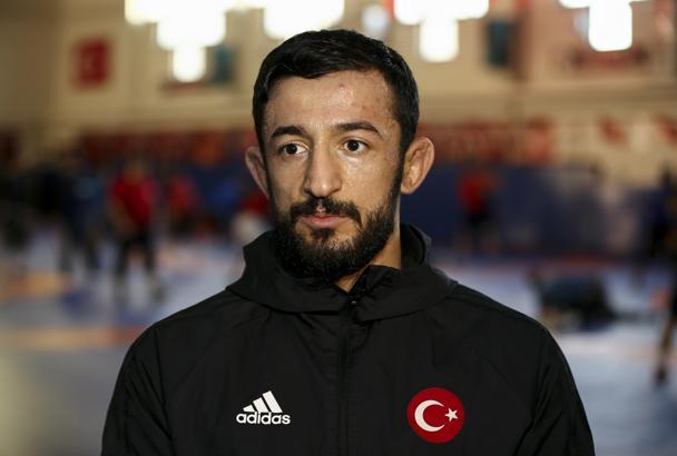 Milli güreşçi Selahattin Kılıçsallayan için altın madalya zamanı