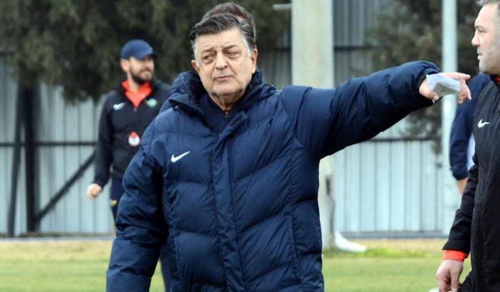 Yılmaz Vural yönetimindeki Akhisarspor çıkışa geçmek istiyor