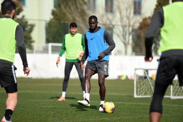 Denizlispor, Konyaspor maçı hazırlıklarına başladı