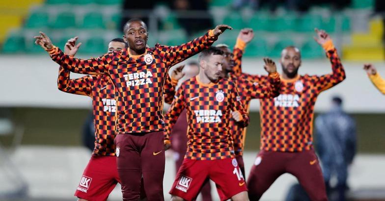 Galatasaray izin yaptı