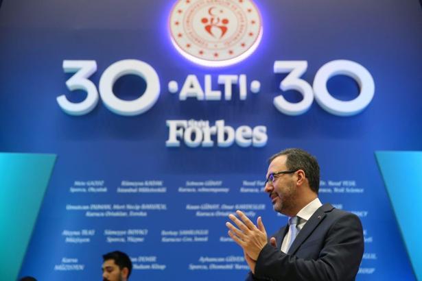 '30 Altı 30'da Mete Gazoz ve Sümeyye Boyacı'ya ödül