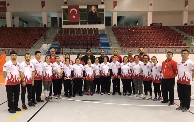 Down Sendromlular Atletizm Milli Takımı Nevşehir'de kamp yapıyor