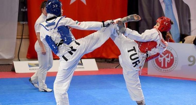 Milli sporculardan ilk günde 22 madalya