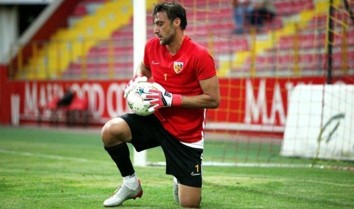 Kayserispor'da Hakan Arıkan şoku yaşanıyor