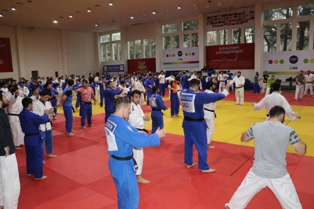 Milli judoculardan Paris Grand Slam için Tiflis'te ortak çalışma