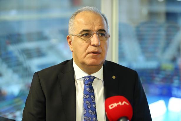 Mehmet Akif Üstündağ: Turnuvanın Türkiye'de oynanması için başvuru yaptık