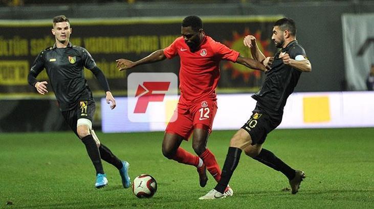 İstanbulspor-Cesar Grup Ümraniyespor maç sonucu: 2-1