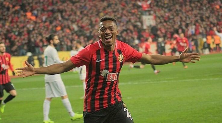 Trabzonspor'dan son dakika Jesse Sekidika atağı