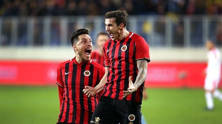 Gençlerbirliği'nde Stancu sevinci