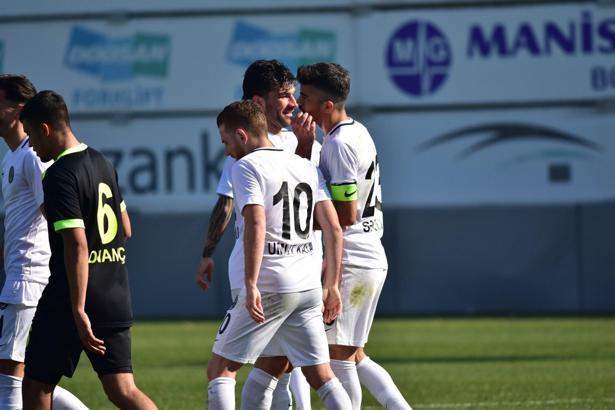 Manisa Futbol Kulübü, Şanlıurfaspor'u dağıttı: 7-0