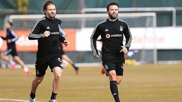 Beşiktaş'ta Gökhan Gönül korkuttu!