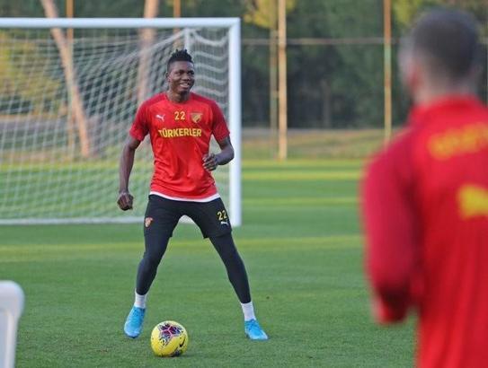 Göztepeli Muritala, Westerlo'ya transfer oldu