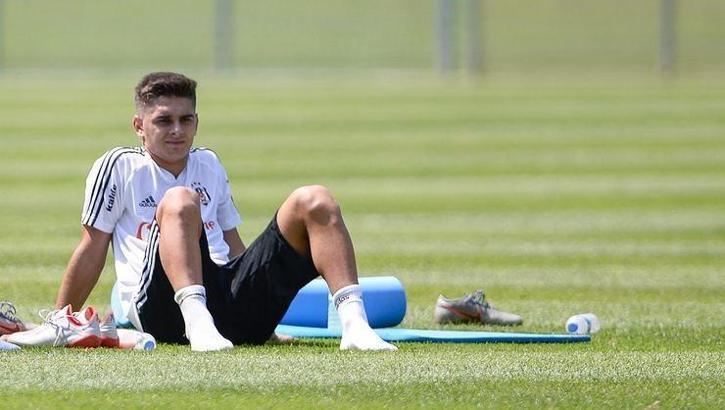 Son dakika! Beşiktaş Ajdin Hasic ile sözleşme imzaladı