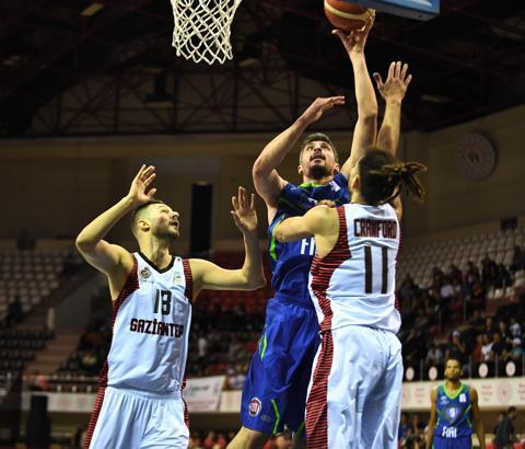 TOFAŞ, Gaziantep Basketbol'u ağırlıyor
