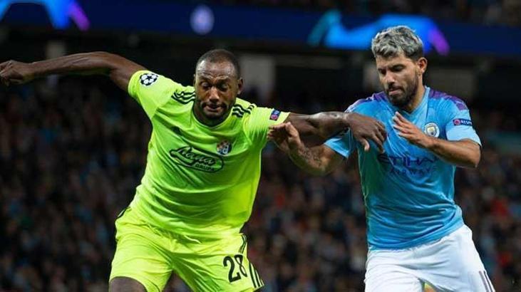 Stopere son iddia Theophile