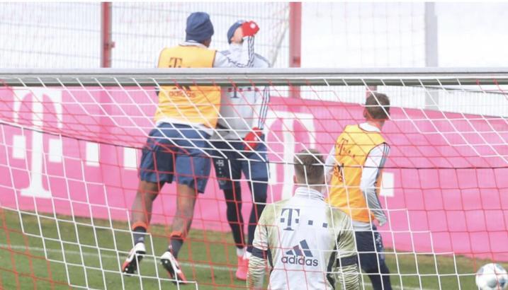 Bayern Münih antrenmanında olay! Boateng'ten Goretzka'ya yumruk...