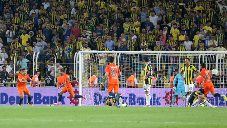 Fenerbahçe'nin Başakşehir'e karşı serisi son iki sezonda bozuldu