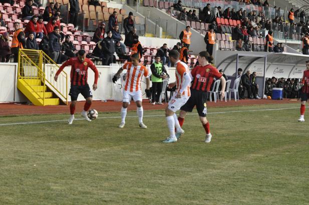 Eskişehirspor-Adanaspor maç sonucu: 0-0