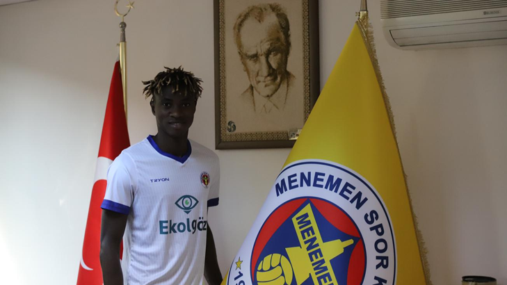 Menemenspor'dan 4 transfer birden