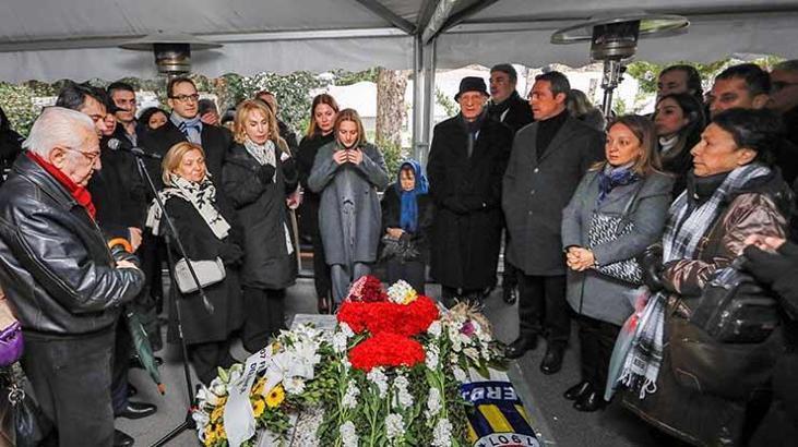 Mustafa Koç kabrinde anıldı