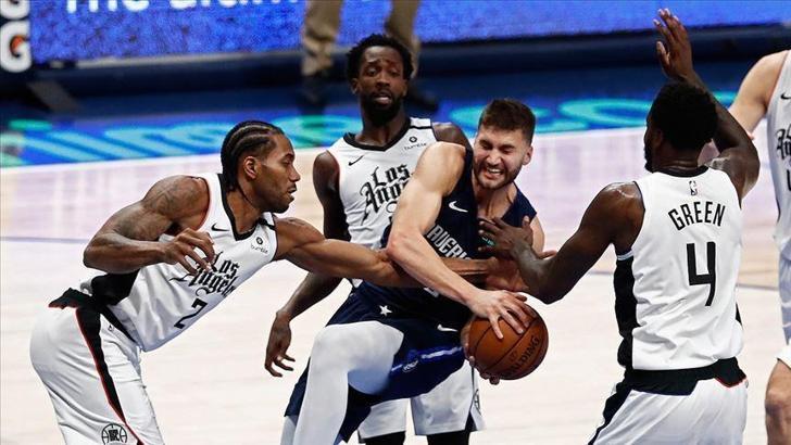 Clippers galibiyet serisini sürdürdü