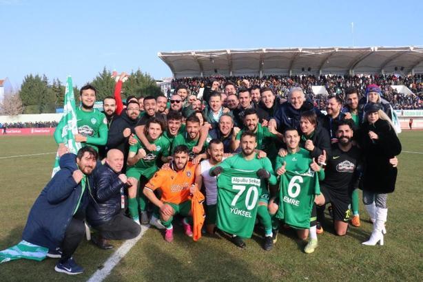 Kırklarelispor Ziraat Türkiye Kupası'na damga vurdu!