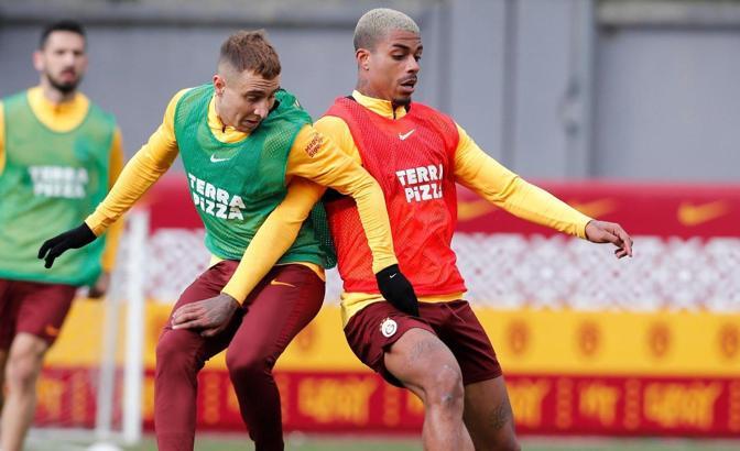 Galatasaray'da Emre Mor gözden çıkarıldı