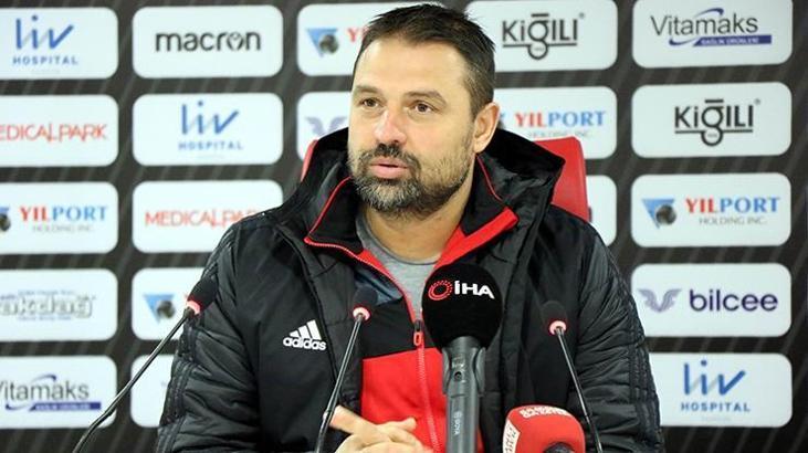 Fatih Akyel: “Başkan paraları alıp kaçmayı planladı”