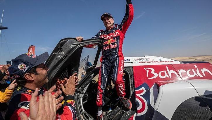 Dakar Rallisi'nde zafer 3'üncü kez Carlos Sainz'in oldu