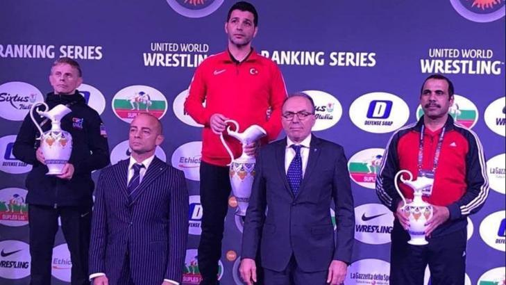 Matteo Pellicone Güreş Turnuvası'nda milli sporcularımızdan 8 madalya