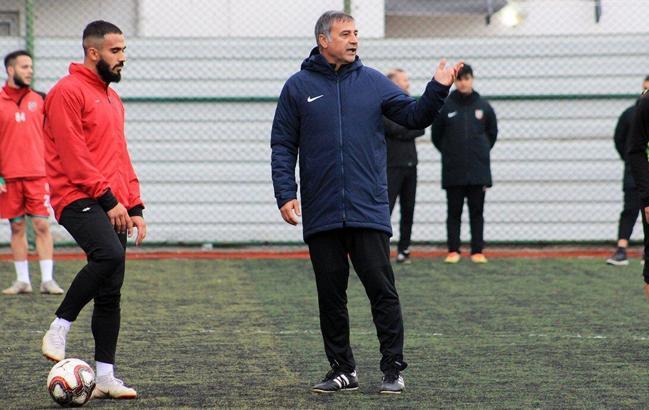 Karşıyaka'da 2 as futbolcu 11'e dönecek