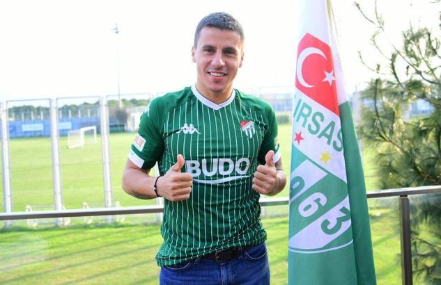 Bursaspor, Kerem Can Akyüz'ü kadrosuna kattı